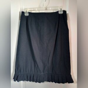 Willi Smith black skirt with ruffled bottom size 10